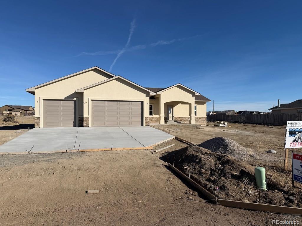 1176  Knotty Pine Lane, pueblo west&nbsp; House Search MLS Picture