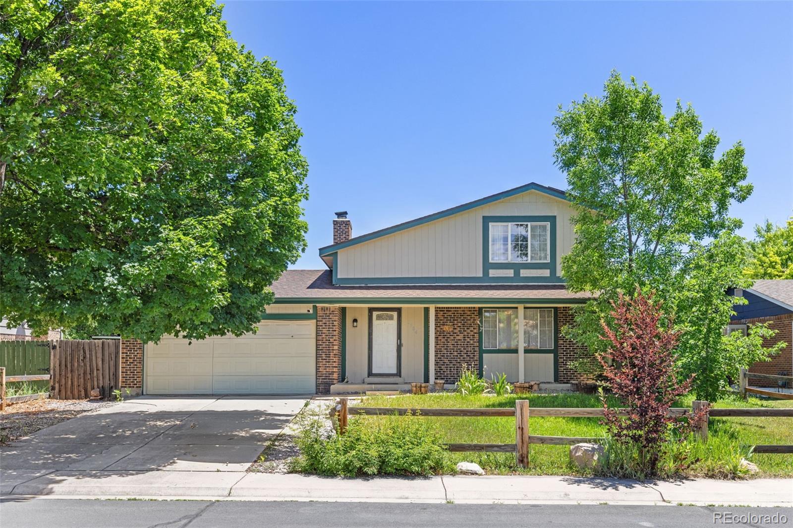 Willow Park Aurora Home | MLS #: 87883611584 S Fraser Way, Aurora Beds: 5 Baths: 4 Price: $540,000