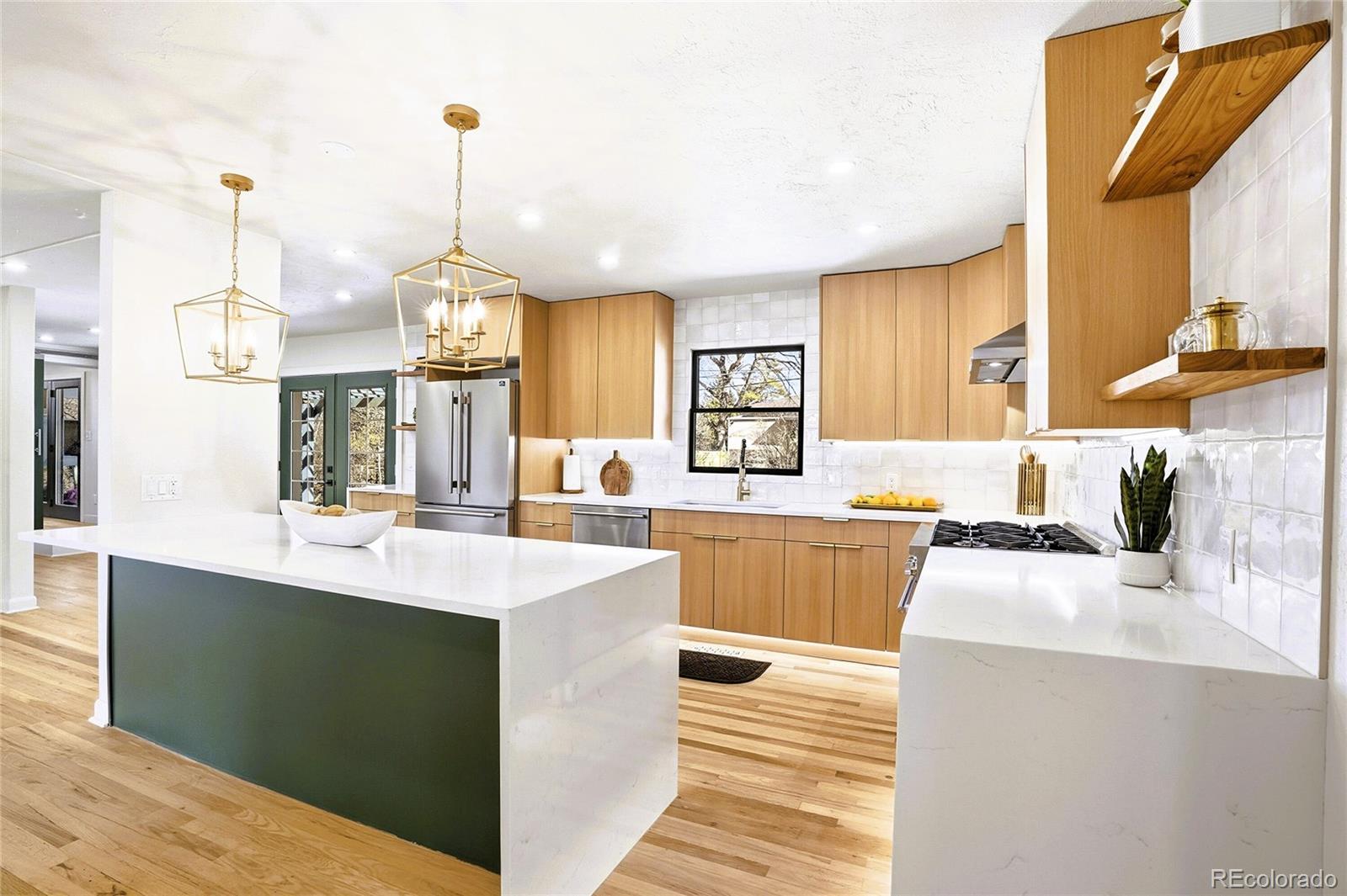  Golden Home | MLS #: 51969921310  Meadowsweet Road, Golden Beds: 4 Baths: 4 Price: $975,000