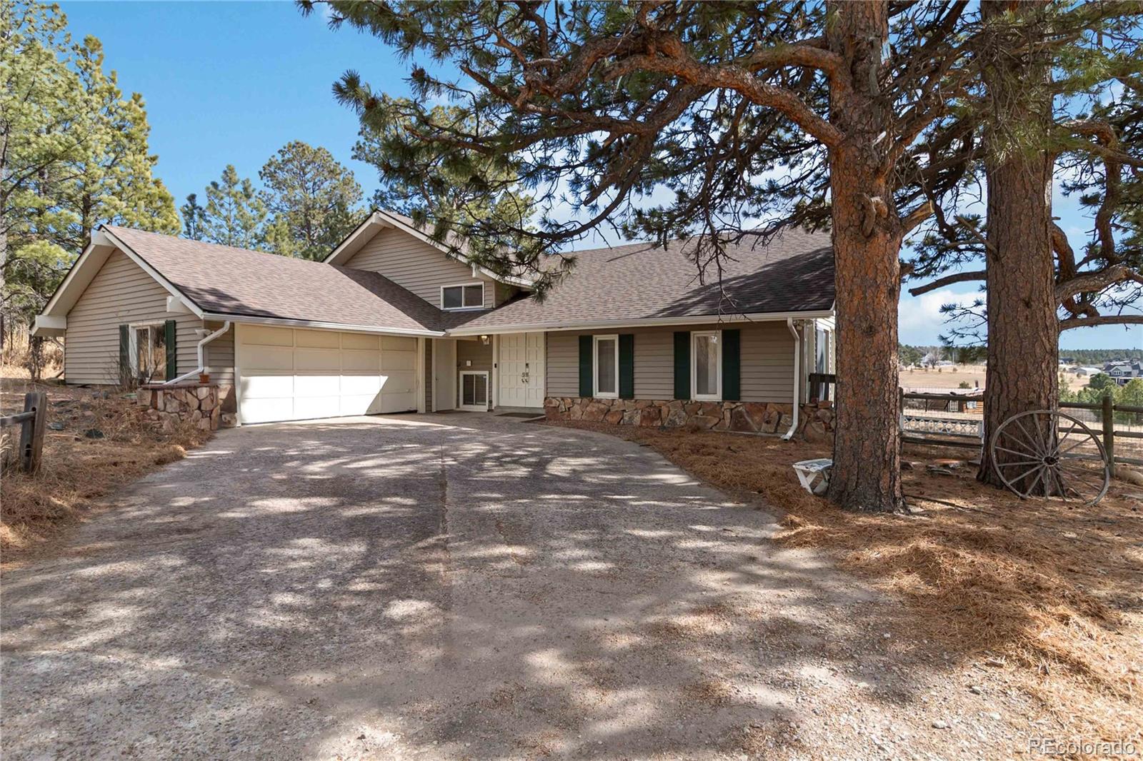  Franktown Home | MLS #: 921859911218  Ponderosa Lane, Franktown Beds: 5 Baths: 2 Price: $750,000