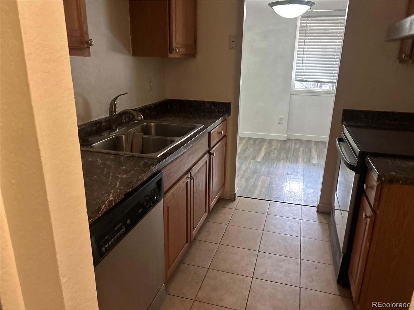 aurora&nbsp; House Search Picture