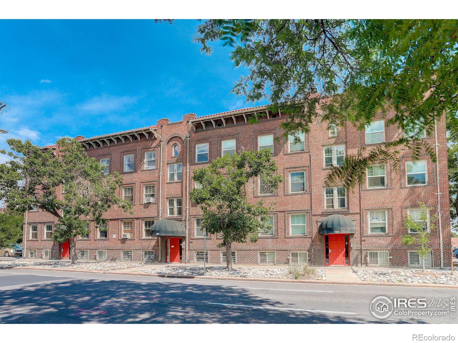 Smiths Denver Condo / Townhome | MLS #: 4567891051942521 E 14th Avenue 18, Denver Beds: 2 Baths: 1 Price: $260,000