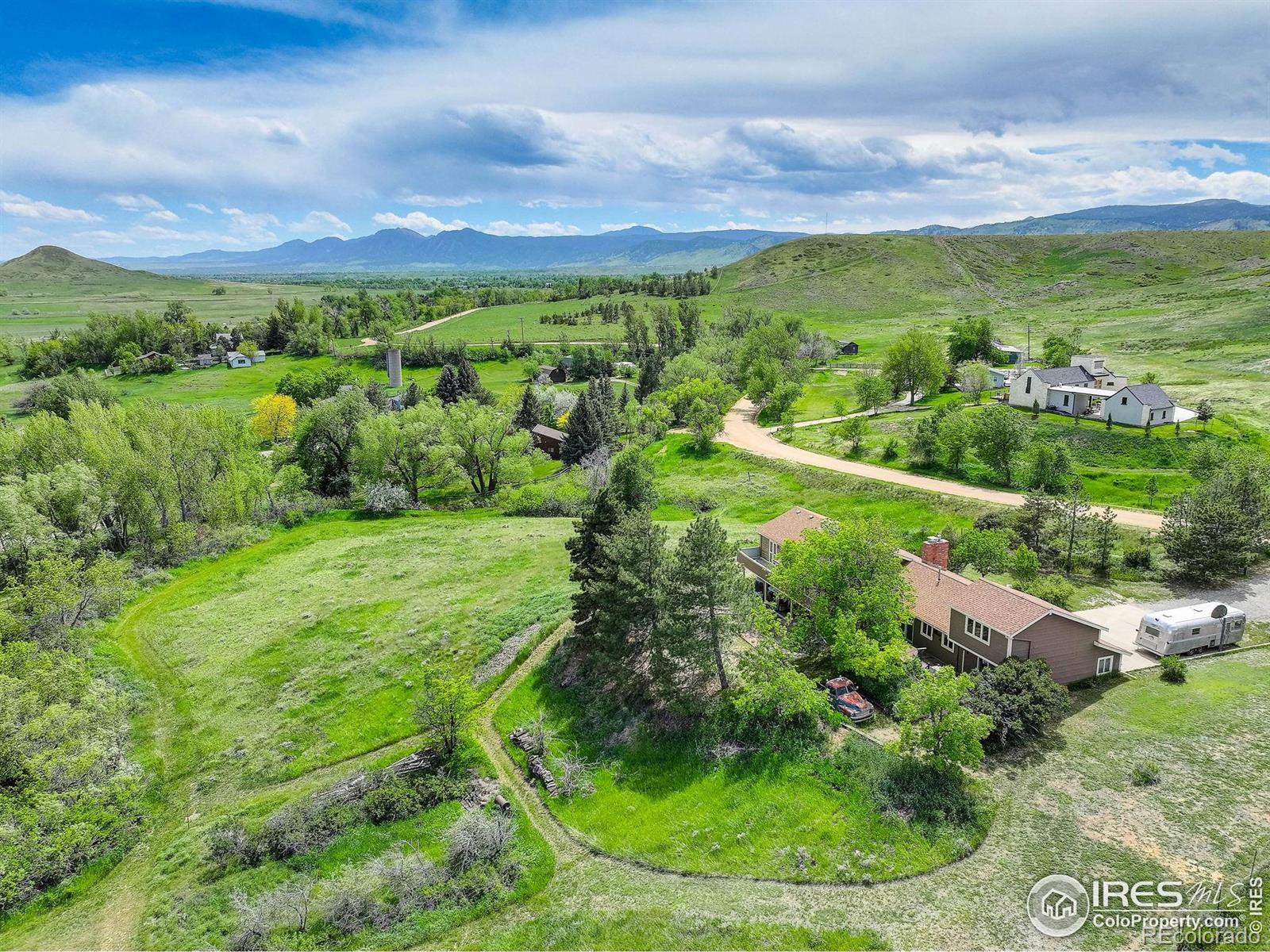 Boulder Longmont Home | MLS #: 45678910520038586 N 55th Street, Longmont Beds: 3 Baths: 3 Price: $1,477,000