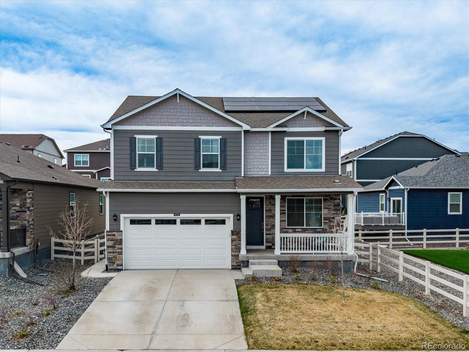 Crystal Valley Castle Rock Home | MLS #: 45977474731  Rosette Street, Castle Rock Beds: 3 Baths: 3 Price: $575,000