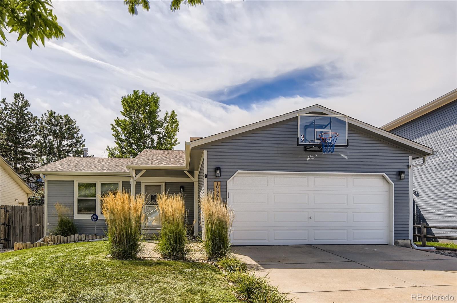 High Point Aurora Home | MLS #: 757618319554 E Princeton Place, Aurora Beds: 4 Baths: 2 Price: $489,000