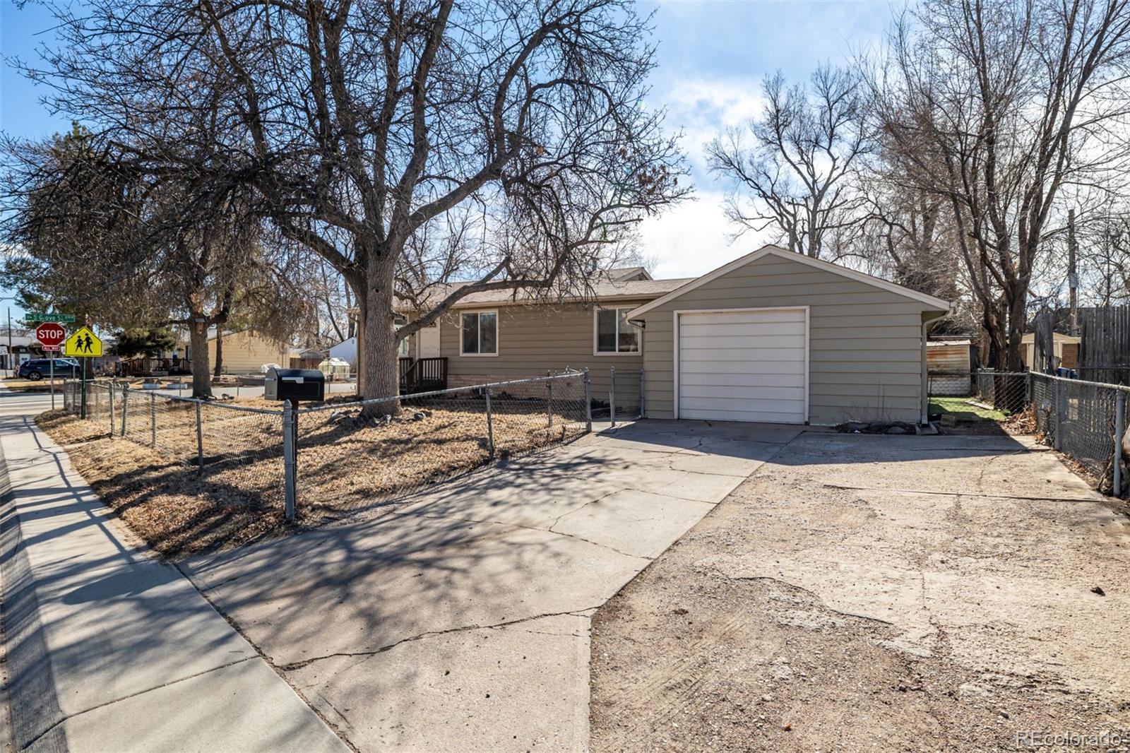 3110 W Bear Creek Drive, englewood&nbsp; House Search MLS Picture