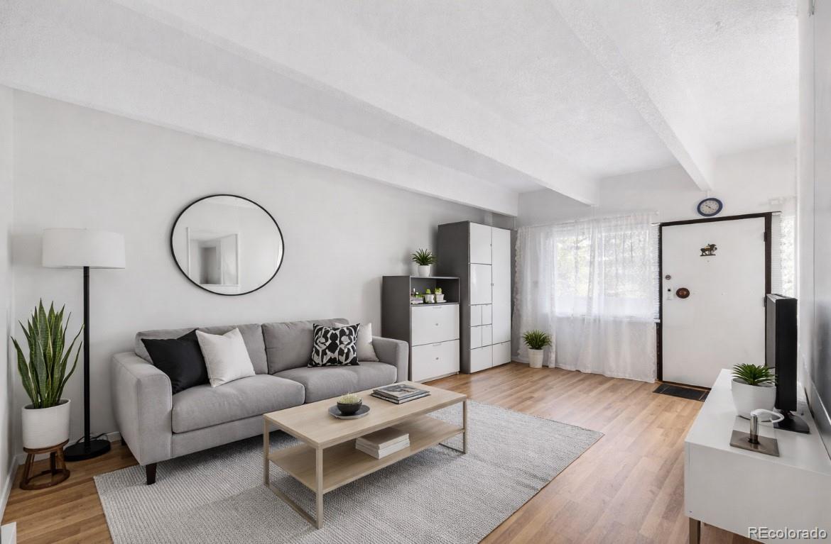 Edenbrook Aurora Condo / Townhome | MLS #: 7284798384 S Ironton Street 211, Aurora Beds: 1 Baths: 1 Price: $129,000