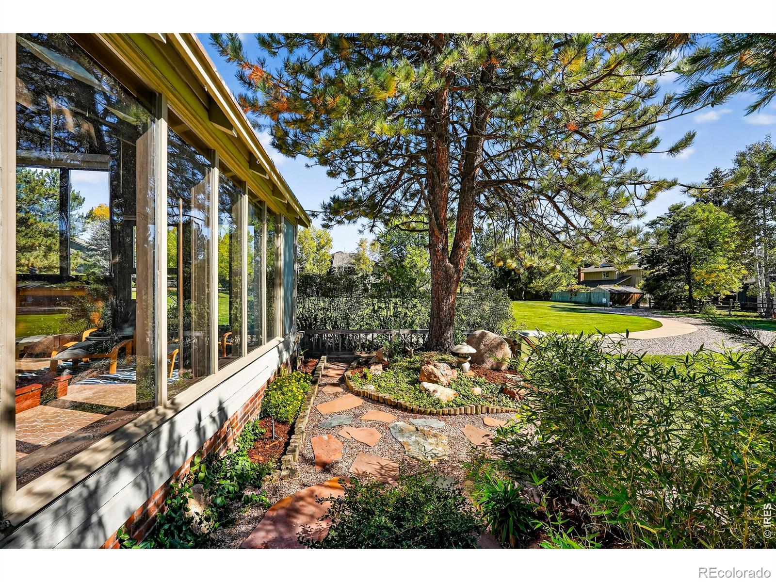  Boulder Home | MLS #: 45678910526184935  Sundance Square, Boulder Beds: 3 Baths: 4 Price: $789,000