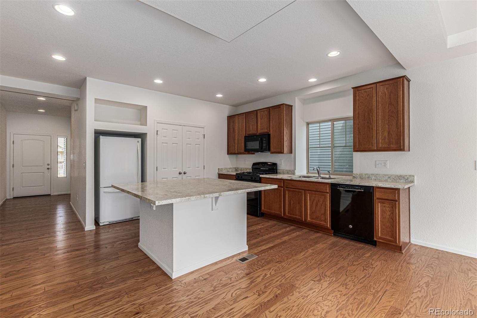 10536  Racine Way, commerce city&nbsp; House Search MLS Picture