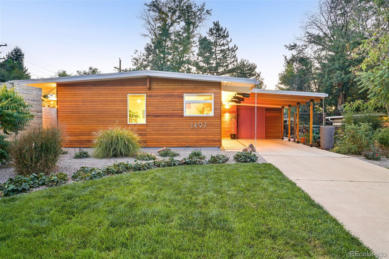 Krisana Park Denver Home | MLS #: 77361881497 S Fairfax Street, Denver Beds: 3 Baths: 2 Price: $950,000