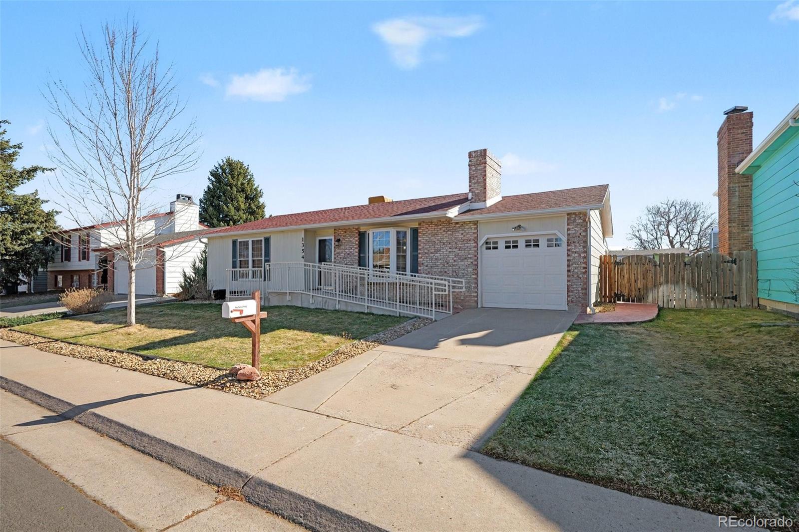 aurora&nbsp; House Search Picture