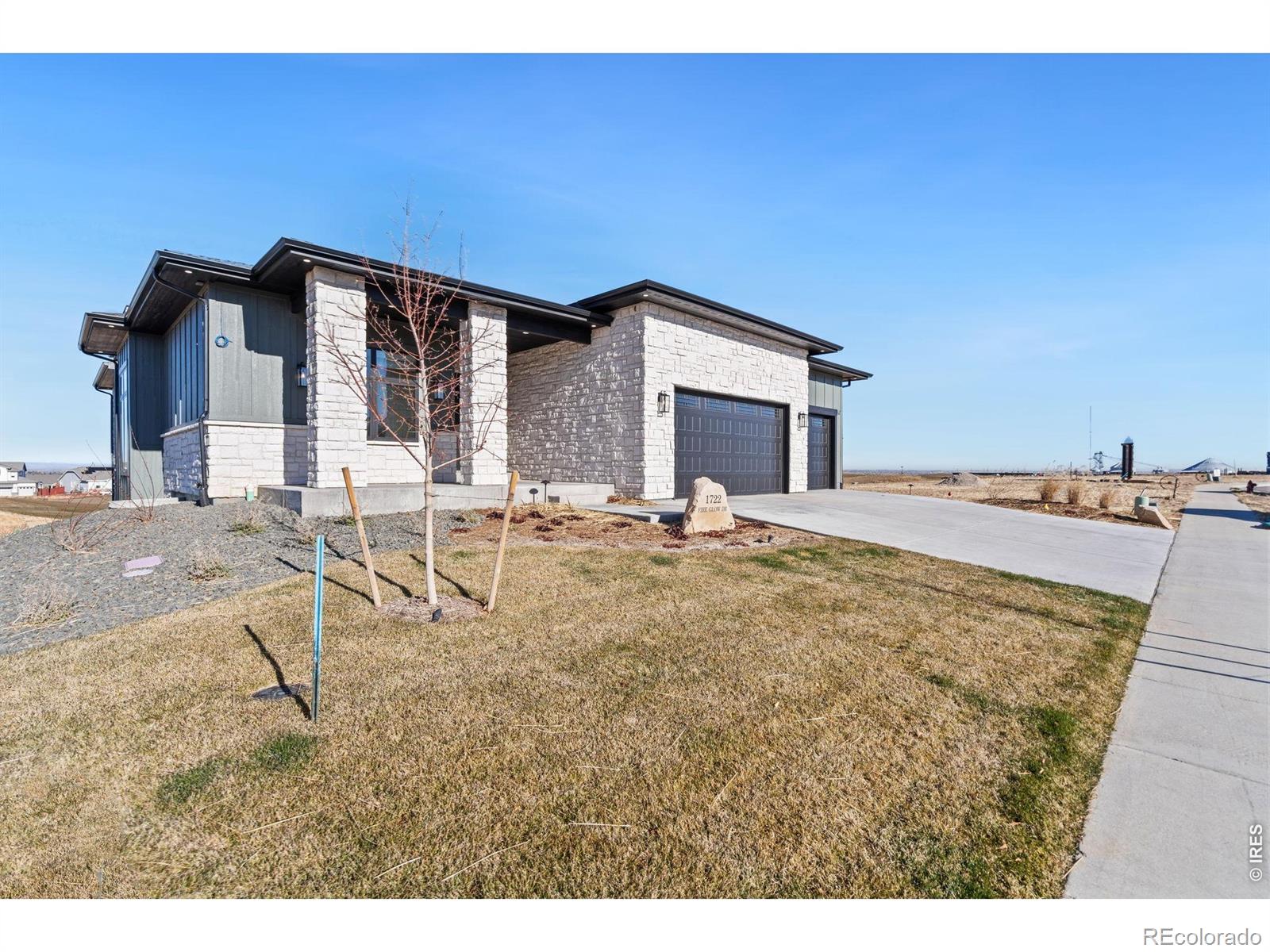 1722  Fire Glow Drive, windsor&nbsp; House Search MLS Picture