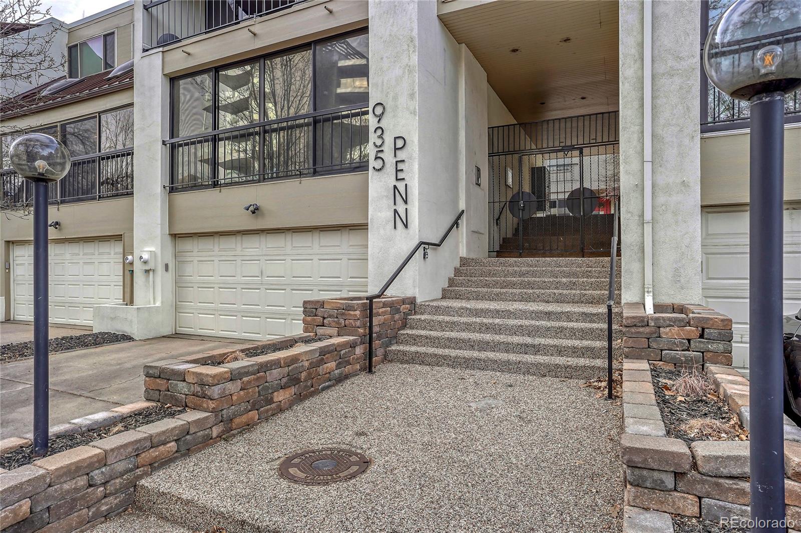 Capitol Denver Condo / Townhome | MLS #: 3156166935 N Pennsylvania Street 8, Denver Beds: 3 Baths: 3 Price: $645,000