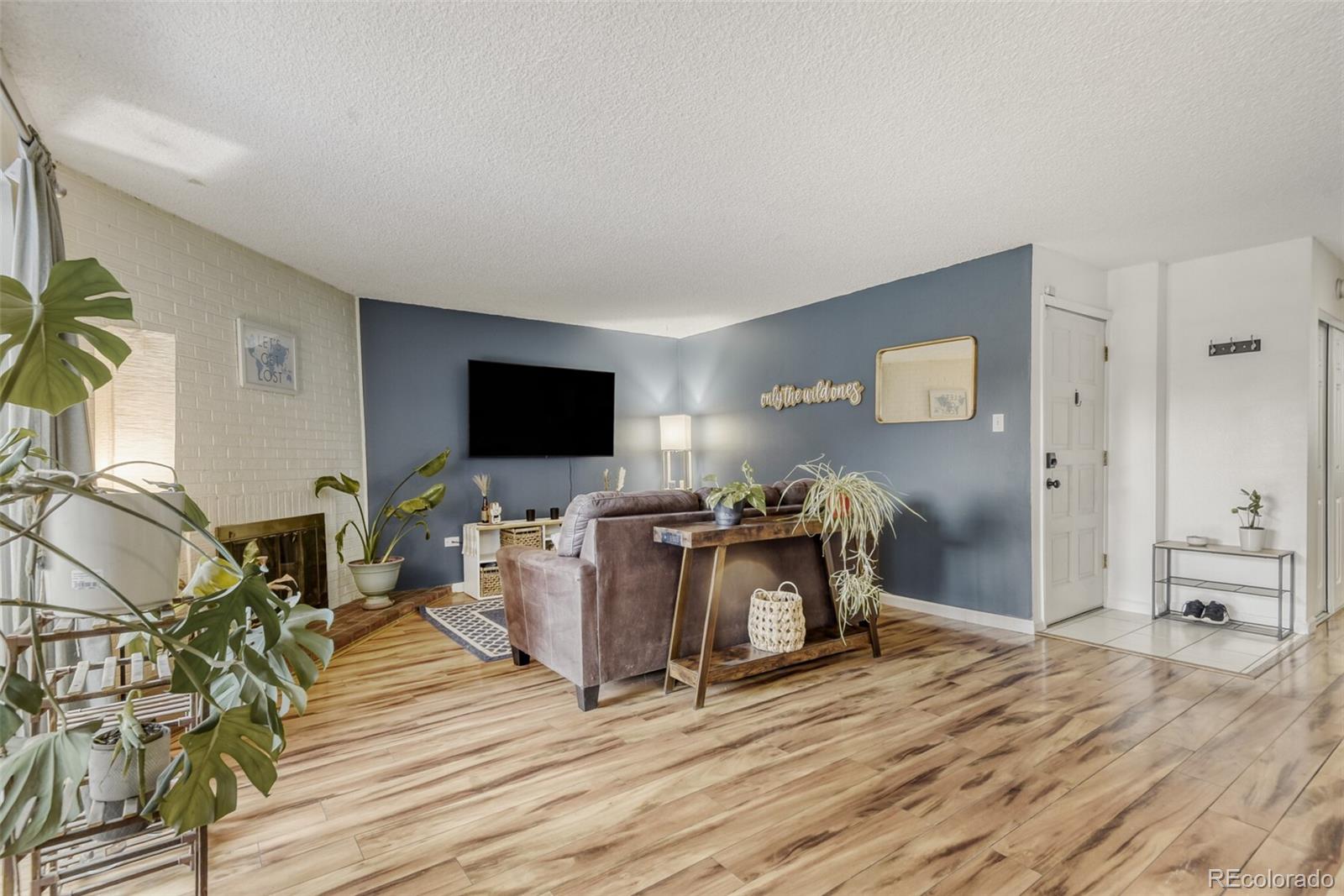 3428 S Locust Street, denver&nbsp; House Search MLS Picture