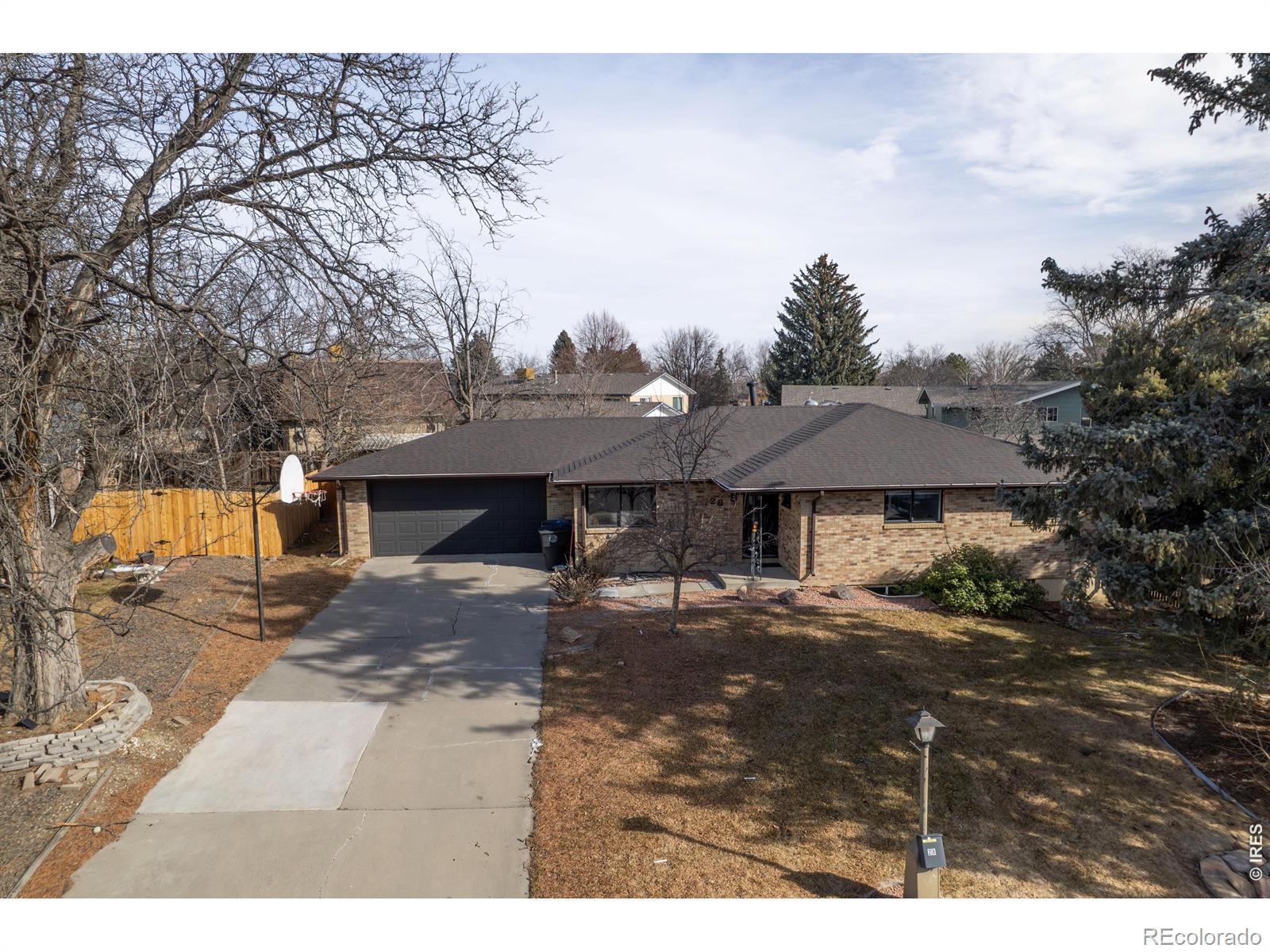 28  University Drive, longmont&nbsp; House Search MLS Picture