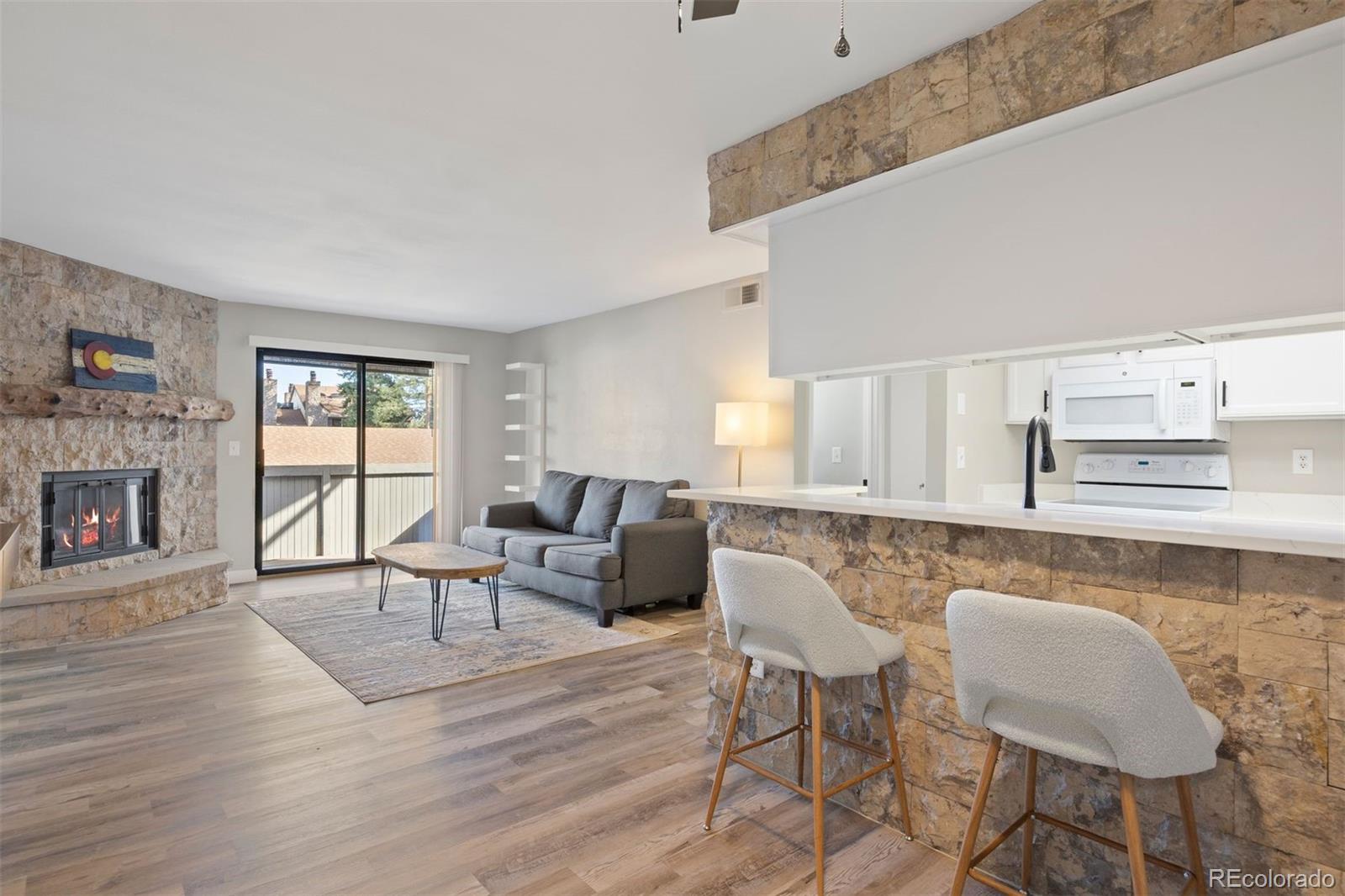 Villages Arvada Condo / Townhome | MLS #: 95004597770 W 87th Drive D, Arvada Beds: 1 Baths: 1 Price: $225,000