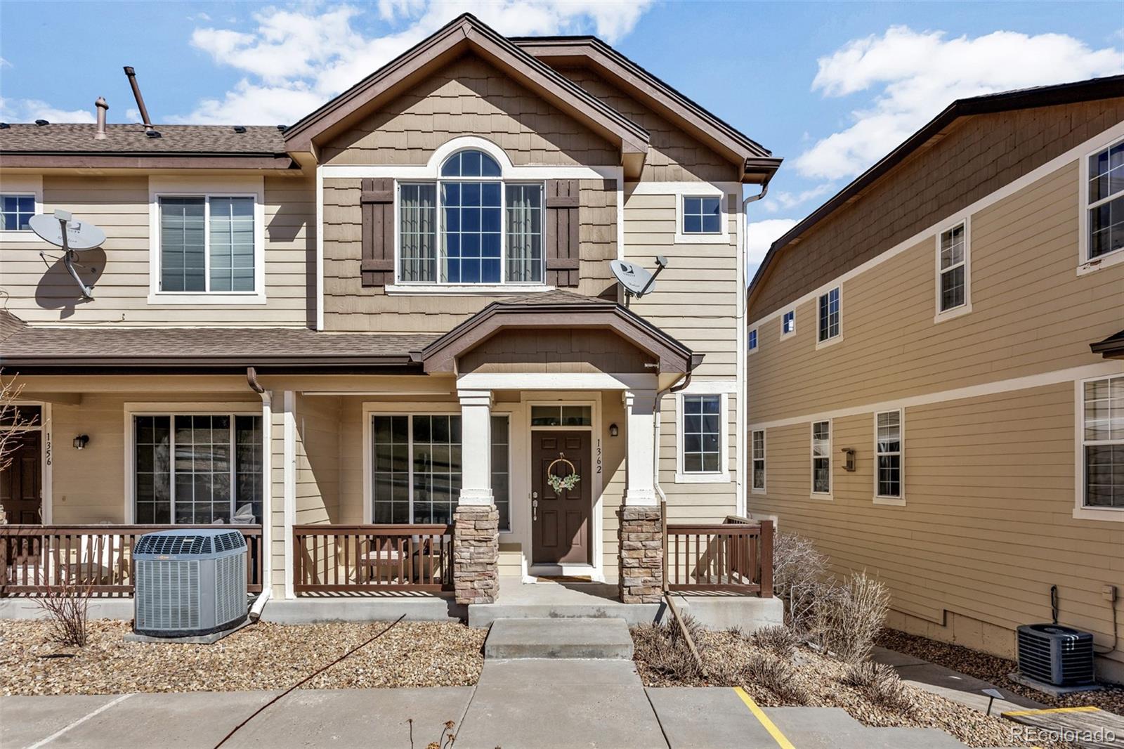 Plum Creek Castle Rock Condo / Townhome | MLS #: 19105031362  Royal Troon Drive , Castle Rock Beds: 3 Baths: 3 Price: $459,900