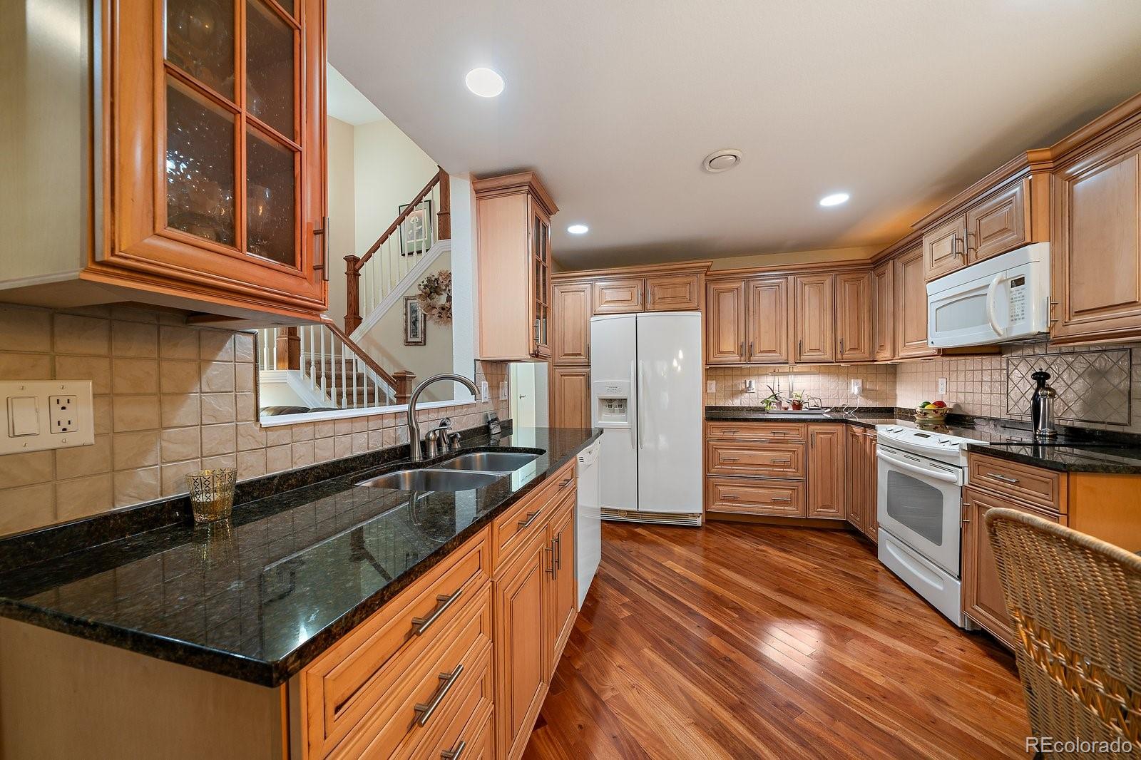  Littleton Home | MLS #: 39784554301 S Pierce Street, Littleton Beds: 2 Baths: 3 Price: $440,000
