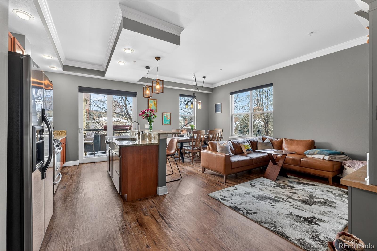 Capitol Denver Condo / Townhome | MLS #: 46832401700 N Emerson Street 302, Denver Beds: 2 Baths: 2 Price: $490,000