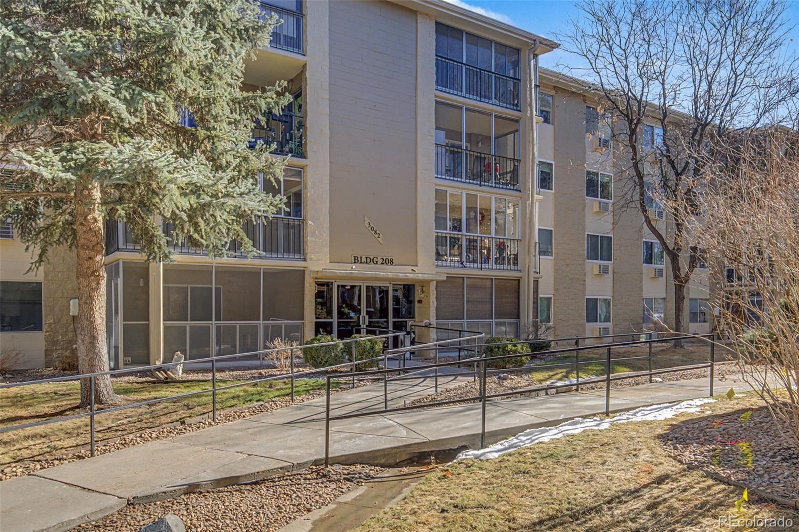 3082 S Wheeling Way, aurora&nbsp; House Search MLS Picture