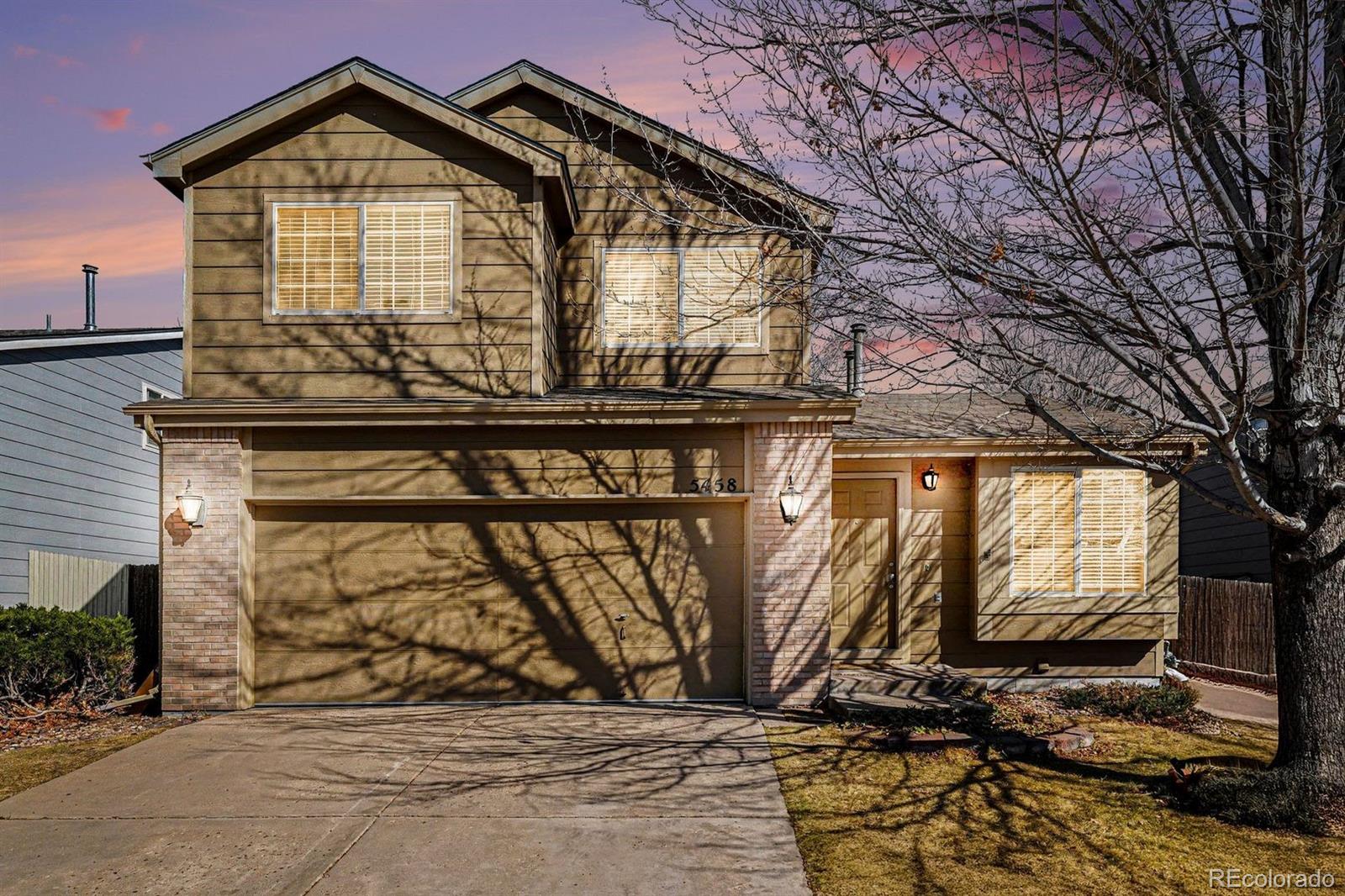 Park View Centennial Home | MLS #: 83329055458 S Perth Way, Centennial Beds: 3 Baths: 3 Price: $487,000