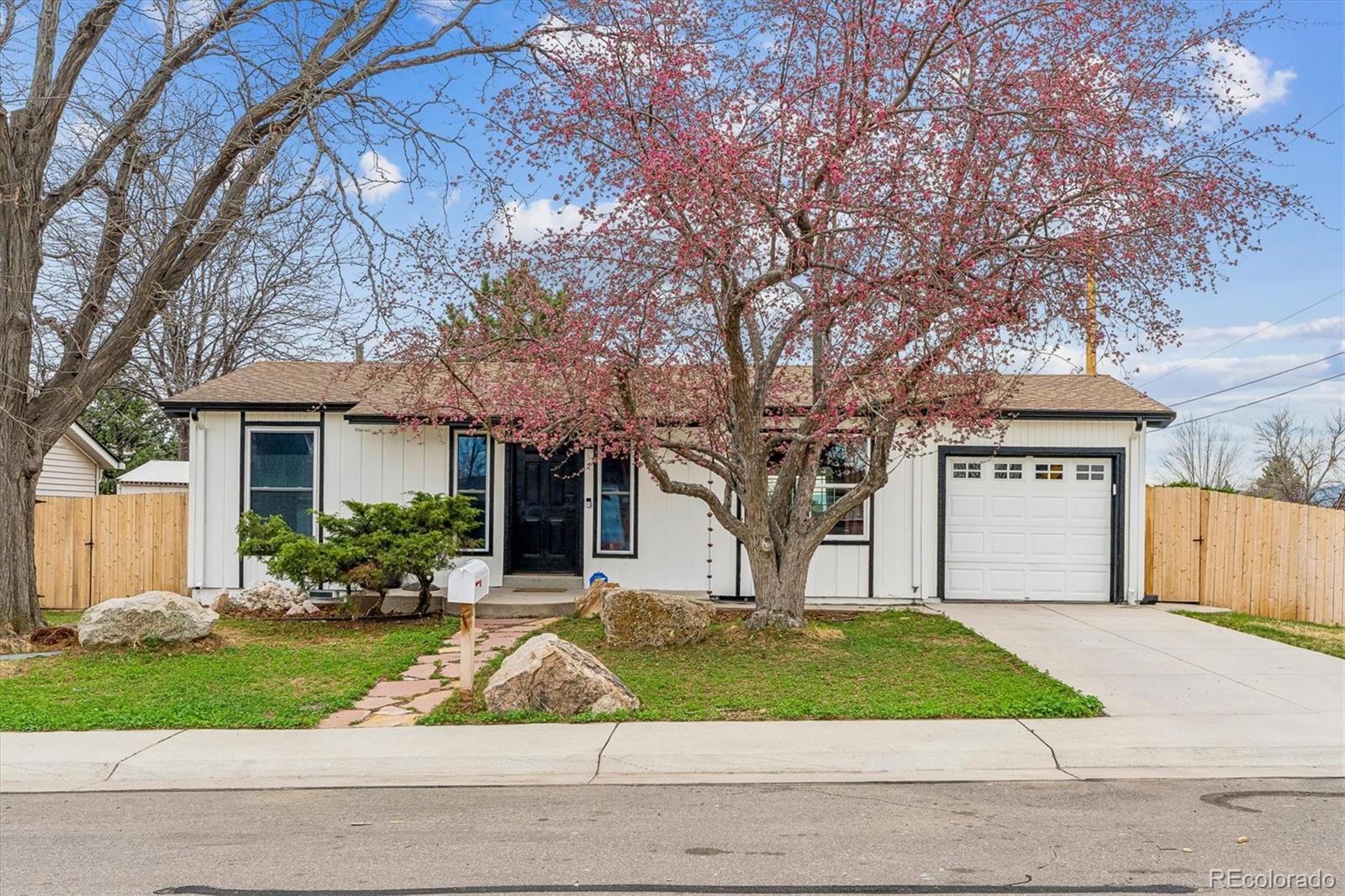 englewood&nbsp; House Search Picture
