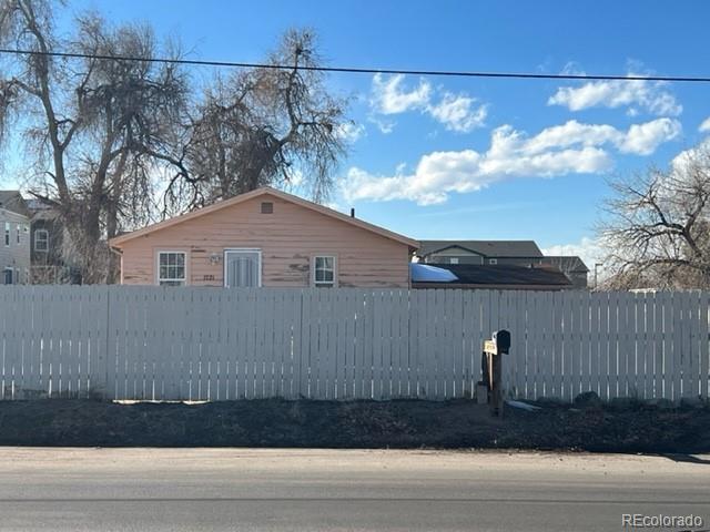 Du Denver Home | MLS #: 92988101221 S Dayton Street, Denver Beds: 2 Baths: 1 Price: $550,000