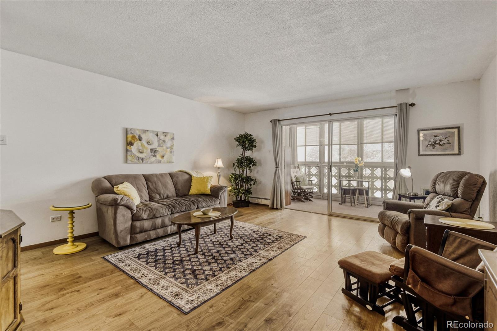 Dsw Denver Condo / Townhome | MLS #: 70790869300 E Center Avenue 12C, Denver Beds: 2 Baths: 1 Price: $149,900