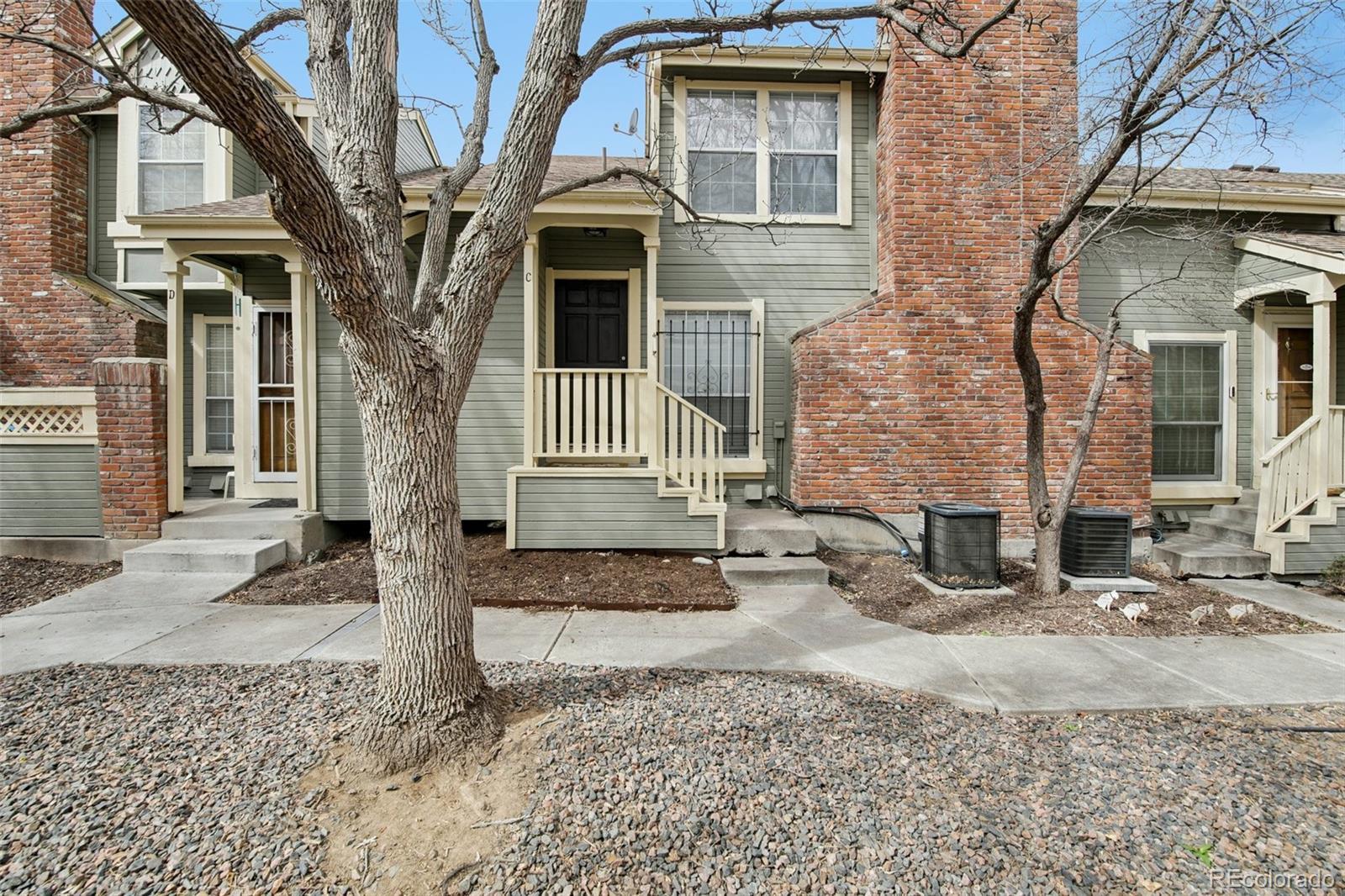 Chambers Ridge Aurora Condo / Townhome | MLS #: 82792091980 S Hannibal Street C, Aurora Beds: 3 Baths: 2 Price: $349,990