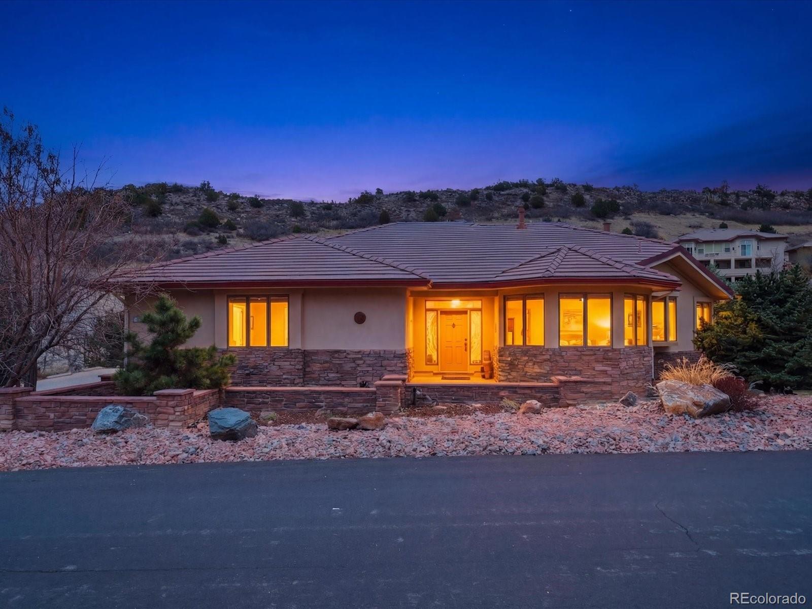 Roxborough Park Littleton Home | MLS #: 43588277144  Fox Paw Trail, Littleton Beds: 3 Baths: 3 Price: $1,190,000