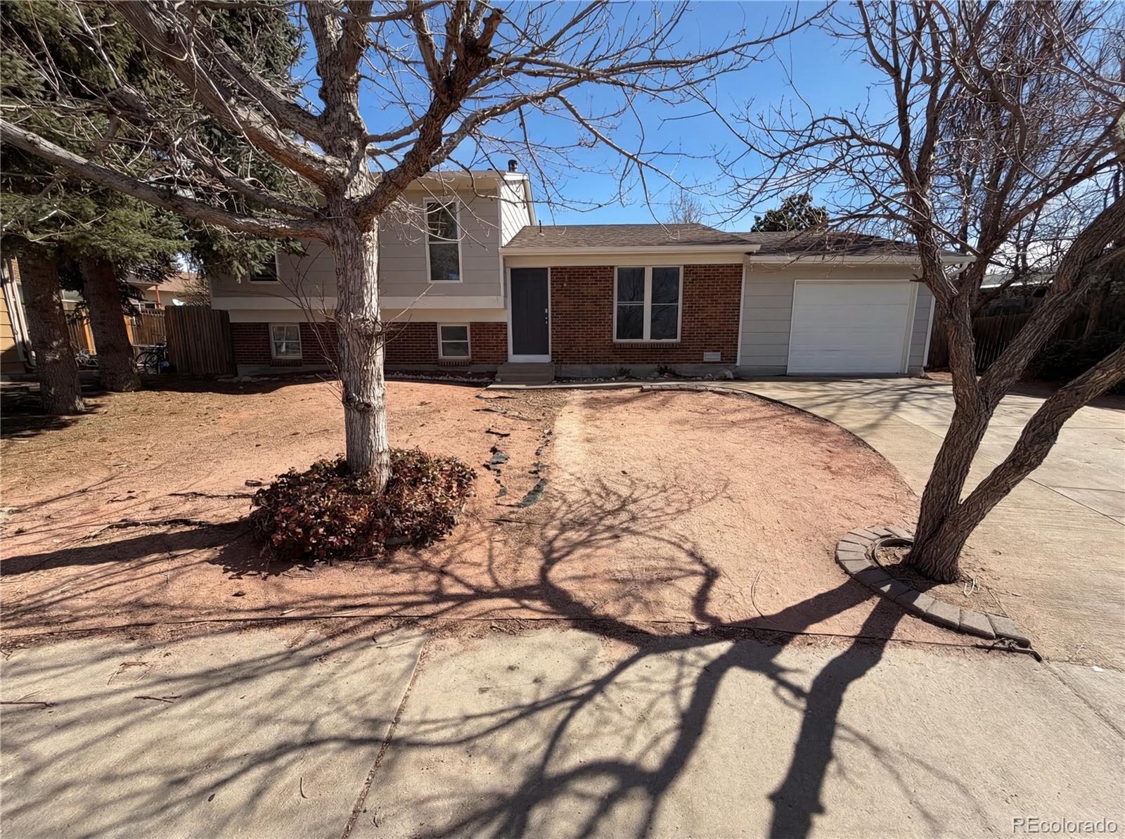 Kingsborough Aurora Home | MLS #: 99538161146 S Cathay Street, Aurora Beds: 4 Baths: 2 Price: $459,000
