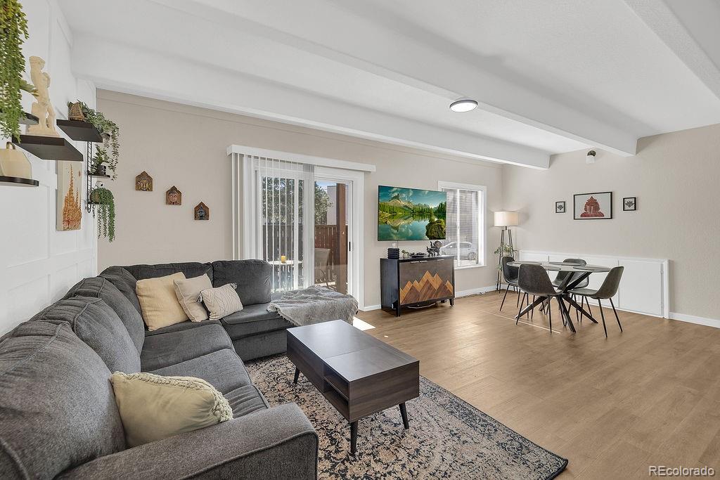 Woodstream Falls Denver Condo / Townhome | MLS #: 95812349725 E Harvard Avenue 387, Denver Beds: 1 Baths: 1 Price: $214,300