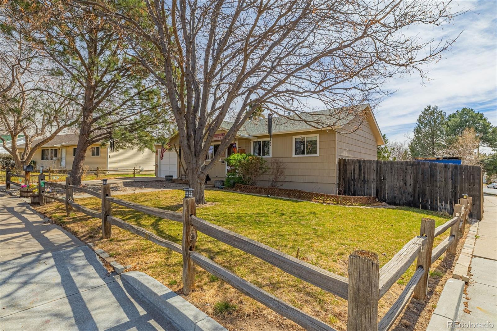 101  Trump Avenue, colorado springs&nbsp; House Search MLS Picture