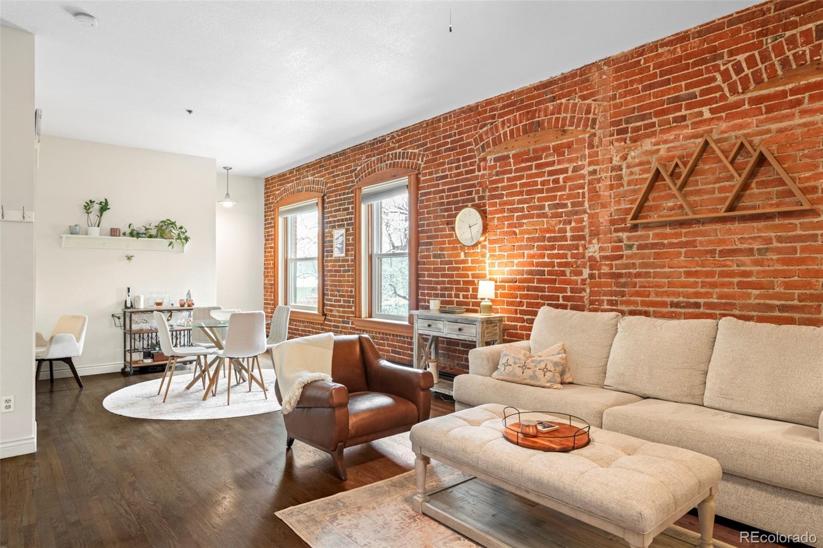 Highland Denver Condo / Townhome | MLS #: 97070283249 W Fairview Place 111, Denver Beds: 2 Baths: 2 Price: $532,000