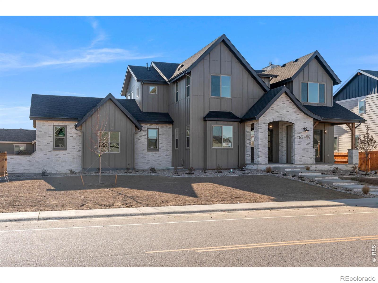 832  Clydesdale Drive, windsor&nbsp; House Search MLS Picture