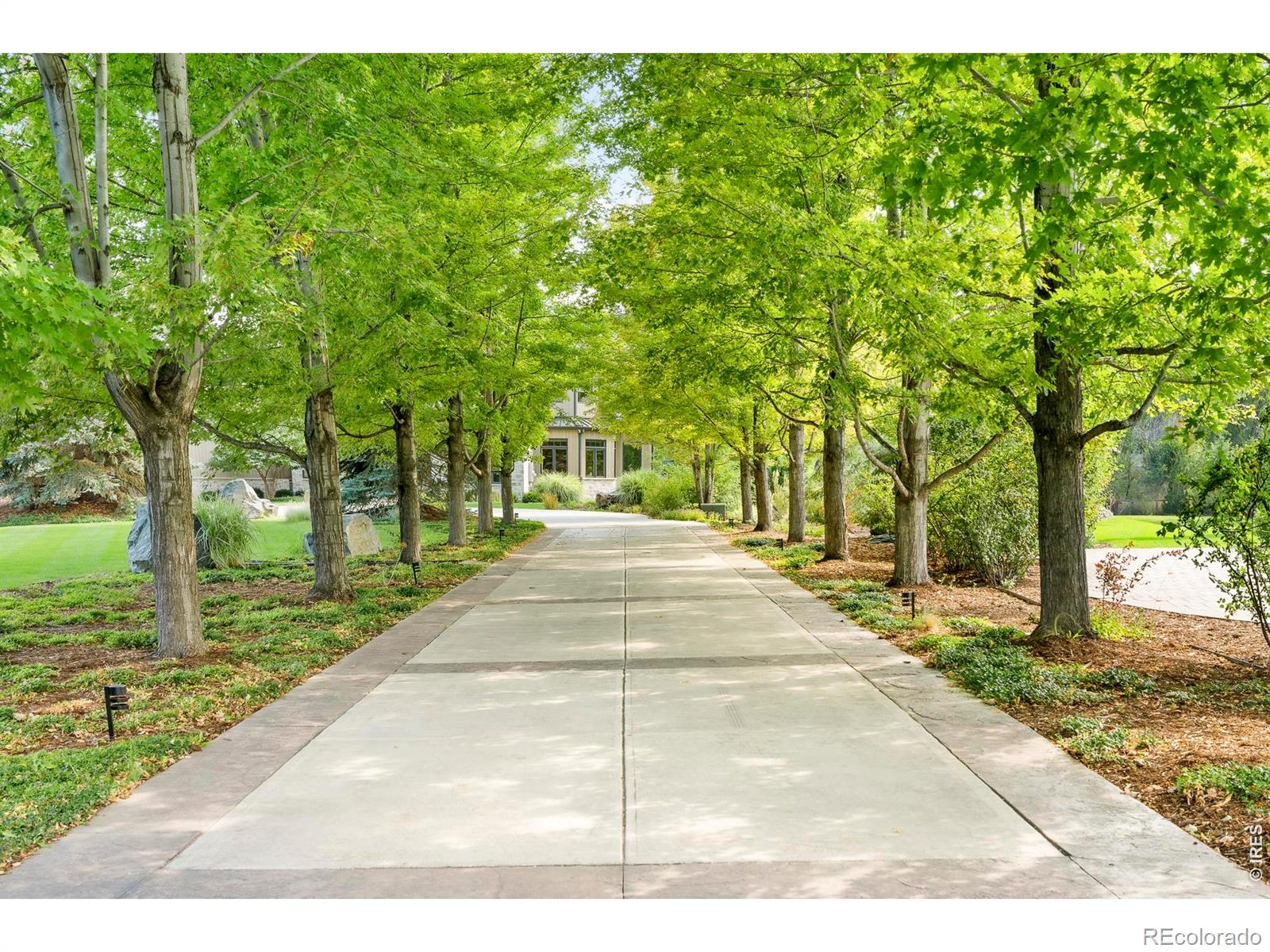 boulder&nbsp; Mansions Search Picture