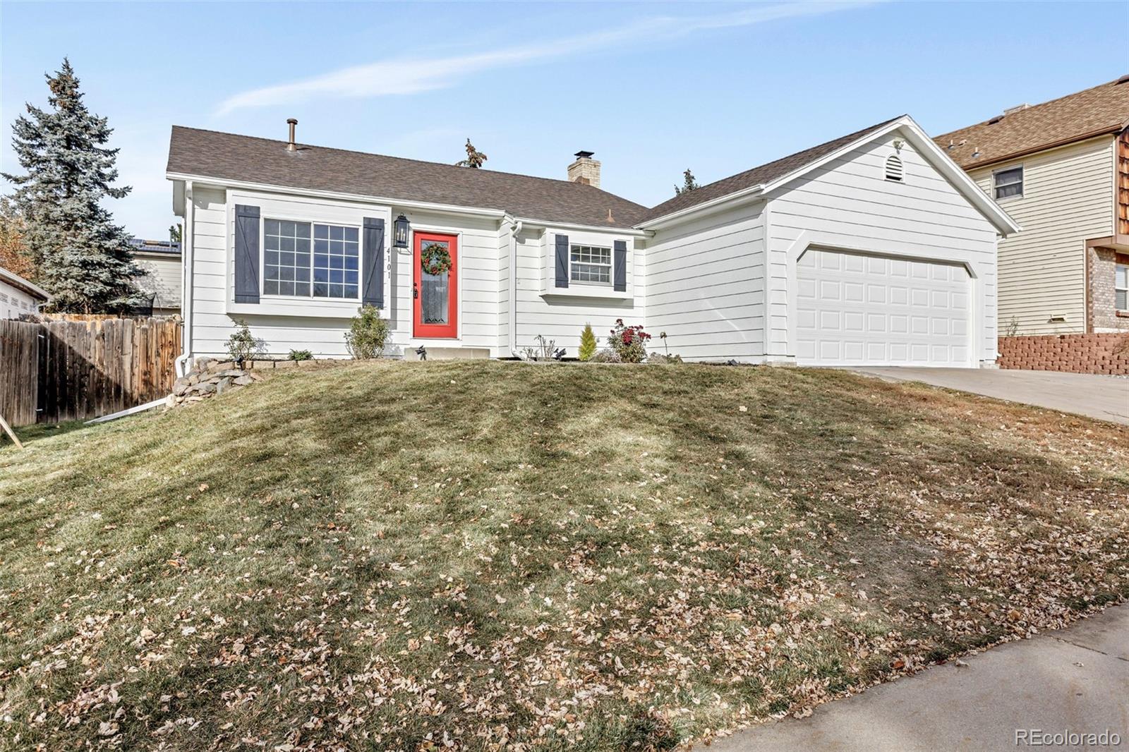 Highpoint Aurora Home | MLS #: 32203544101 S Espana Way, Aurora Beds: 3 Baths: 3 Price: $499,000