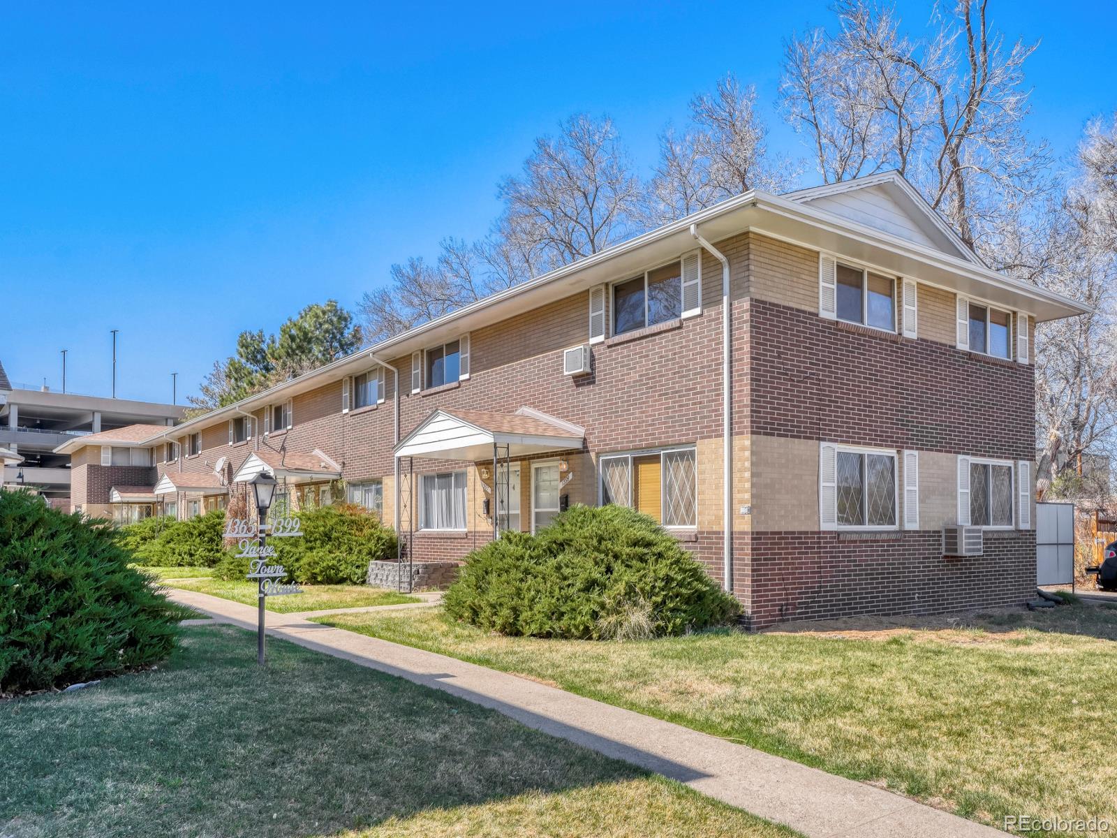  Lakewood Home | MLS #: 88031641397  Vance Street, Lakewood Beds: 2 Baths: 2 Price: $265,000