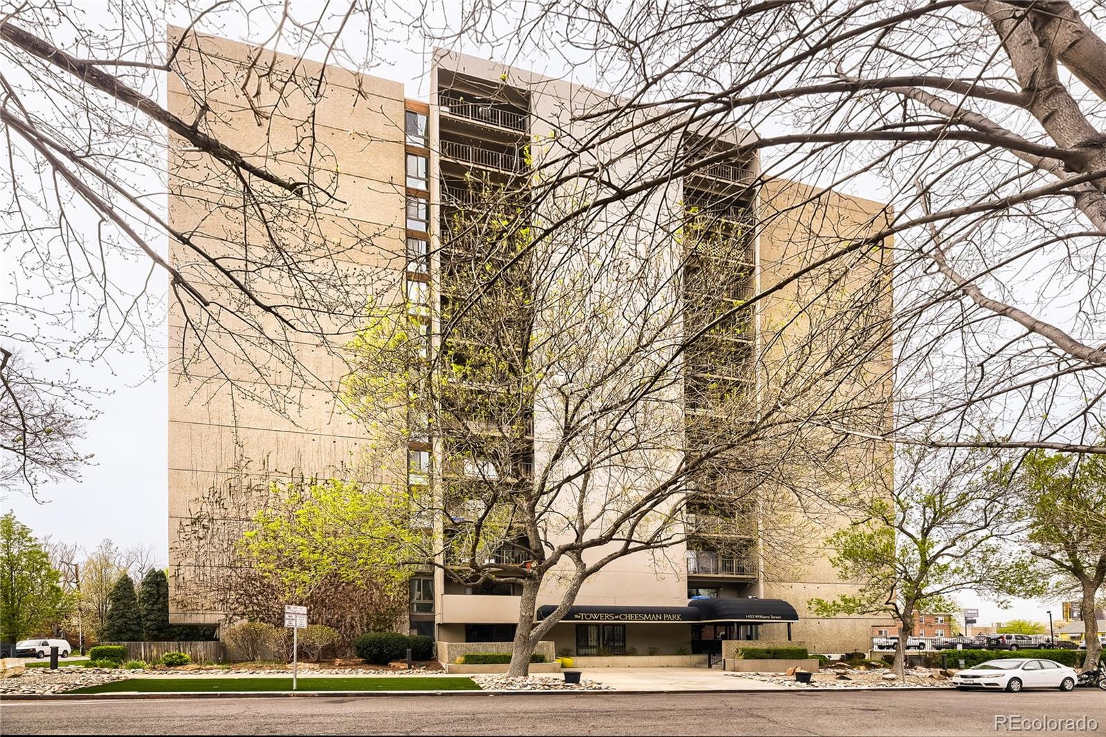 Cheesman Park Denver Condo / Townhome | MLS #: 31431621433 N Williams Street 305, Denver Beds: 2 Baths: 2 Price: $408,000