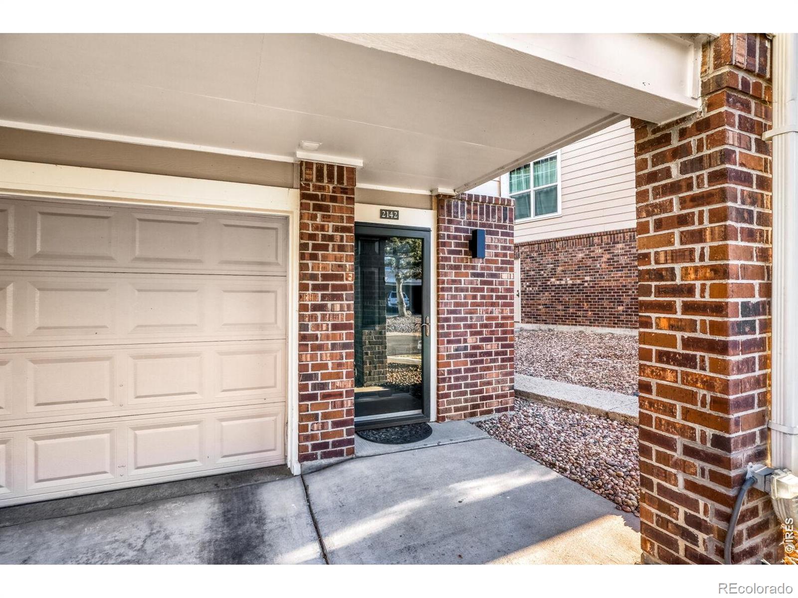 superior&nbsp; House Search Picture