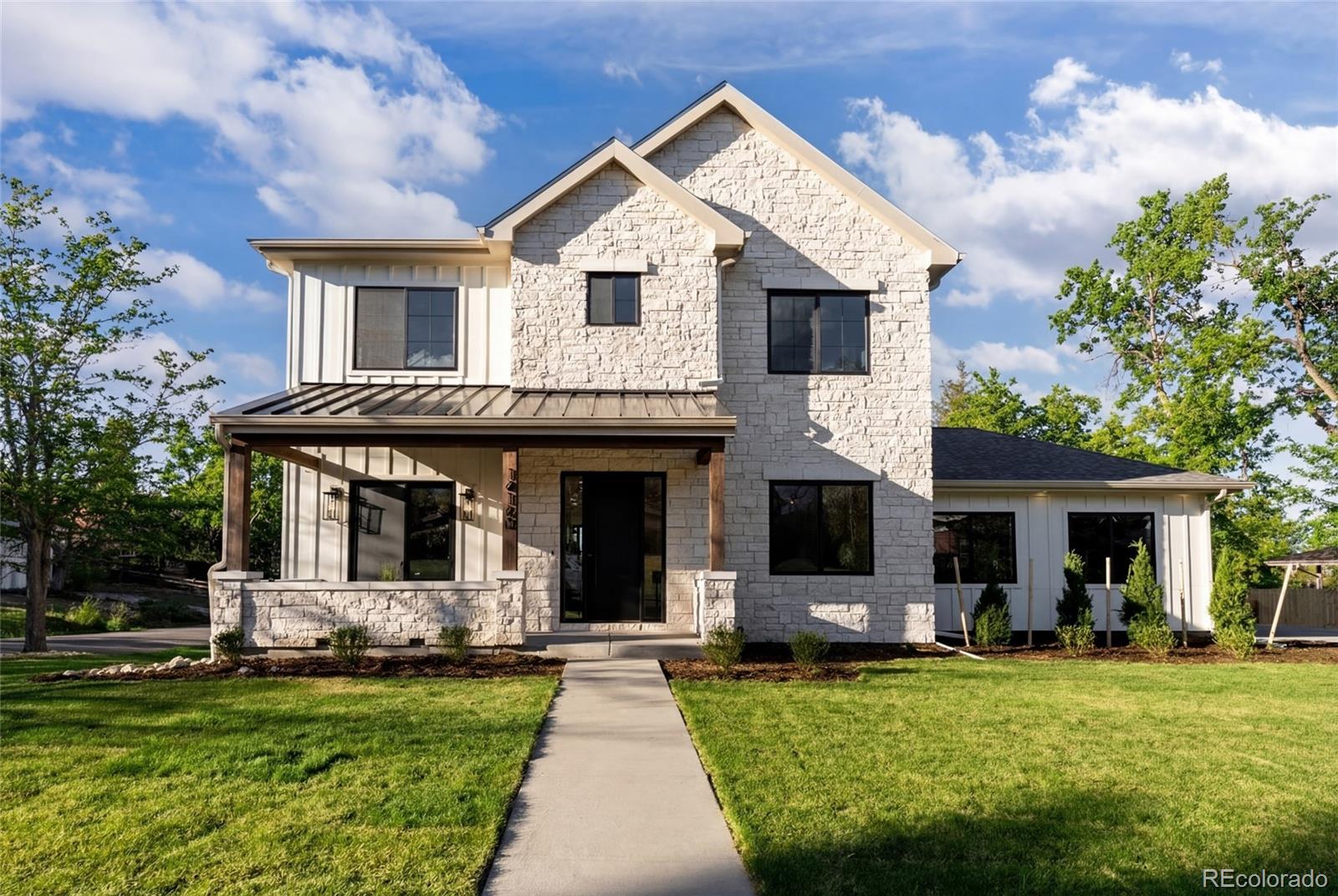 golden&nbsp; House Search Picture