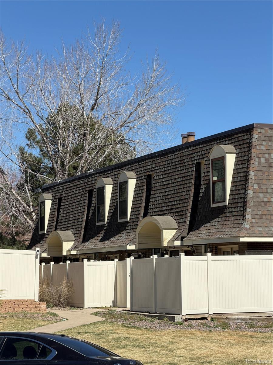 1360 S Idalia Street, aurora&nbsp; House Search MLS Picture