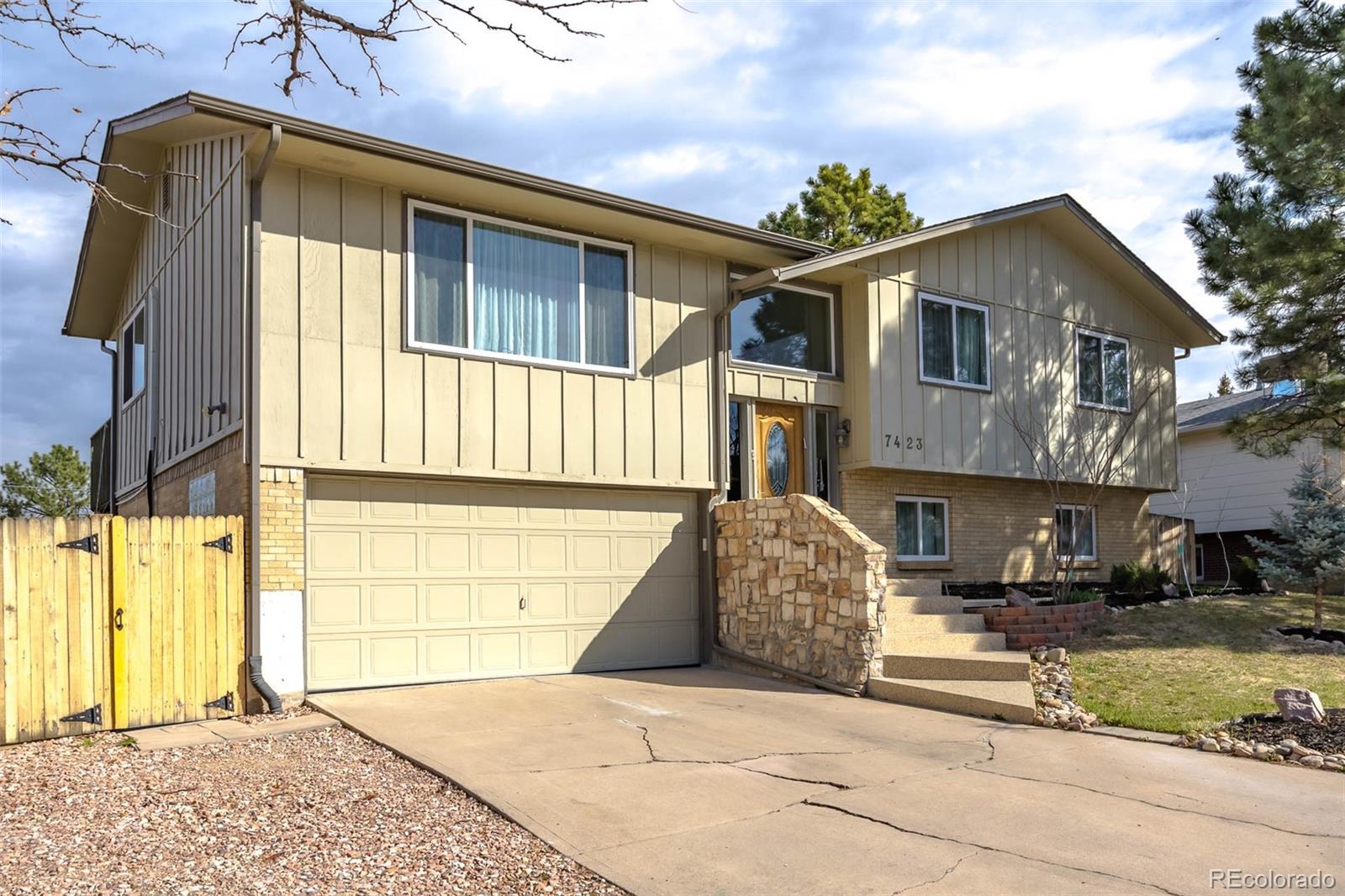 7423 E Costilla Boulevard, centennial&nbsp; House Search MLS Picture
