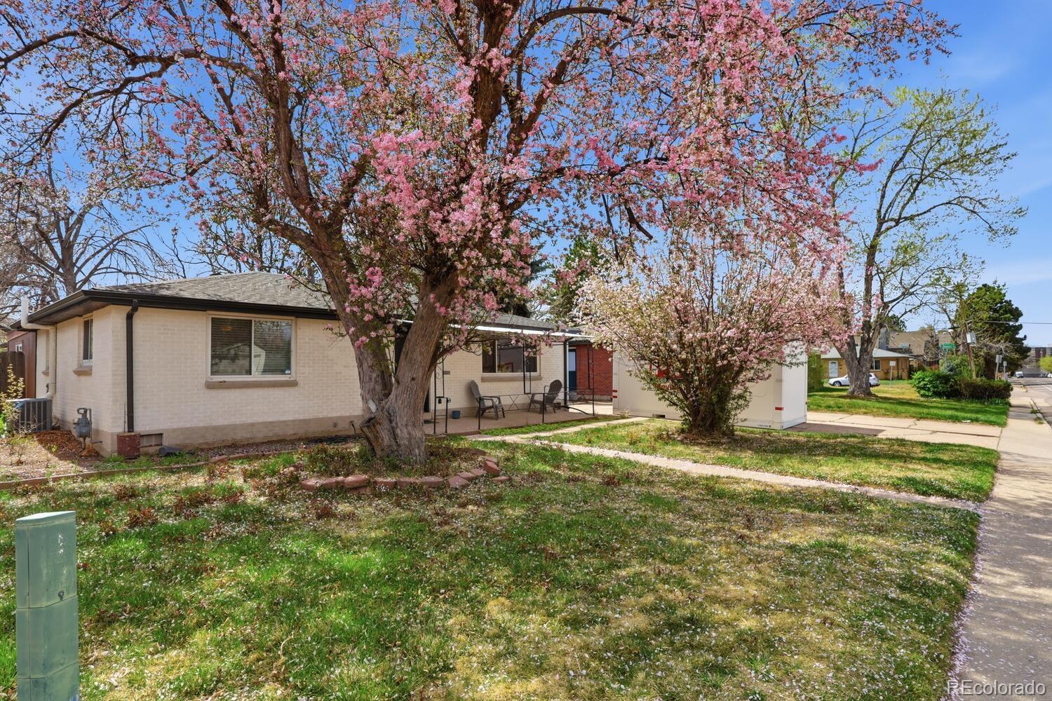 Virginia Village Denver Home | MLS #: 90093884740 E Jewell Avenue, Denver Beds: 2 Baths: 2 Price: $530,000