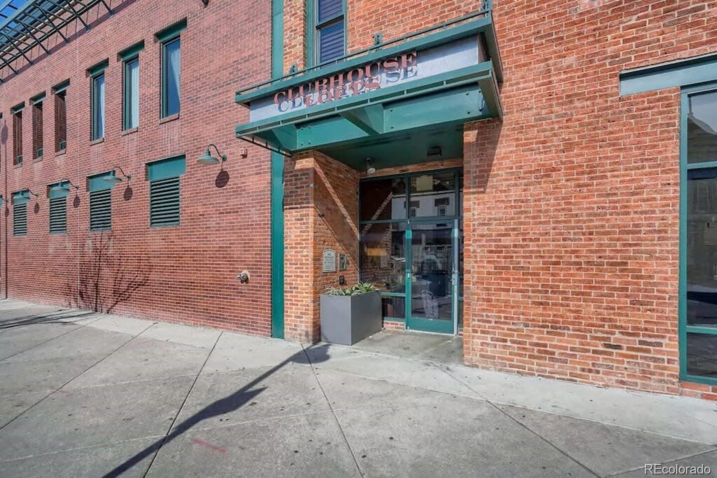 2101  Larimer Street, denver&nbsp; House Search MLS Picture