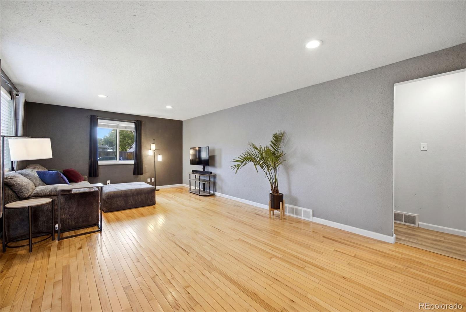 1490 S Zephyr Street, lakewood&nbsp; House Search MLS Picture