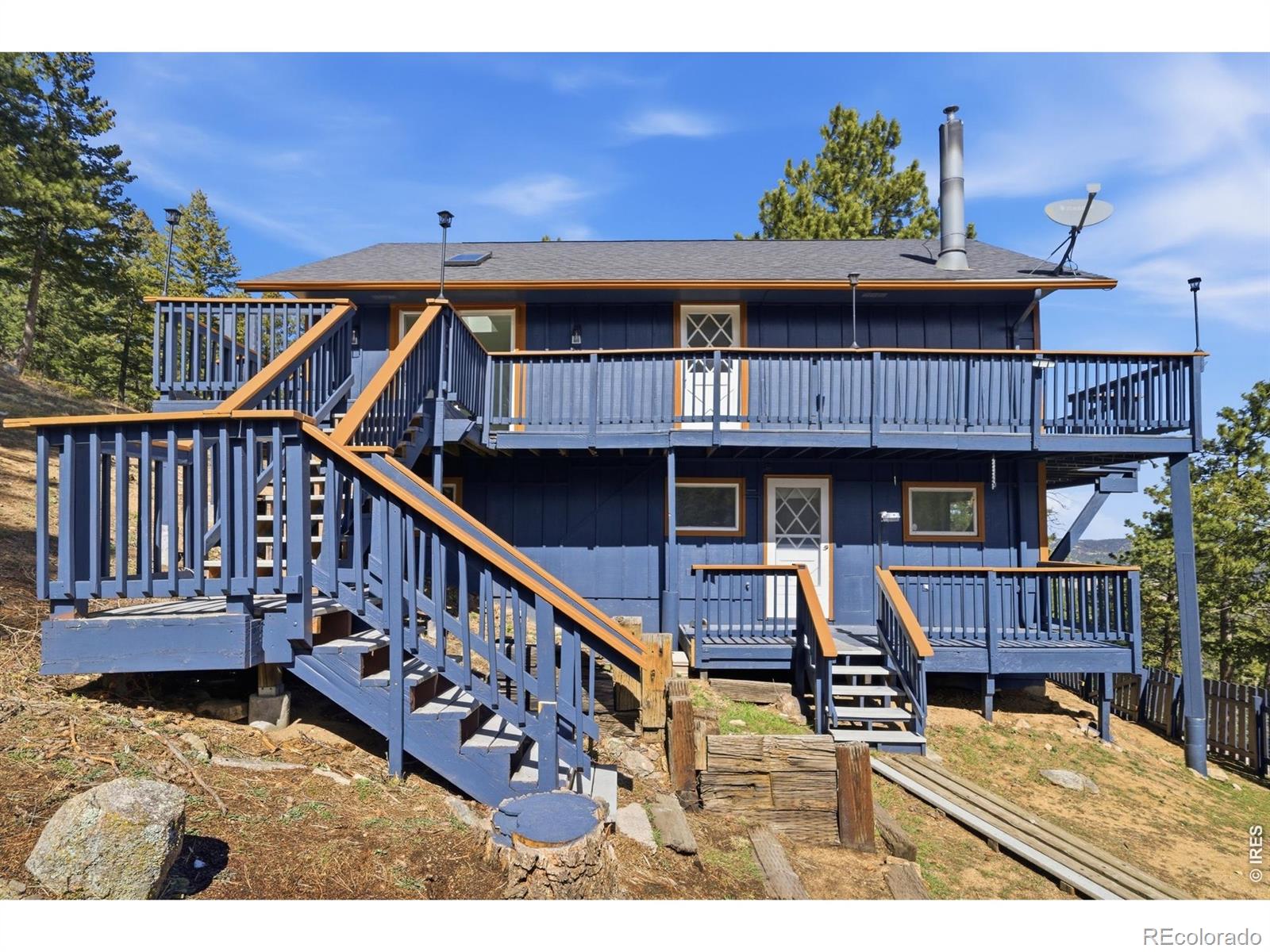 Walker Ranch Golden Home | MLS #: 4567891054746910  Chute Road, Golden Beds: 5 Baths: 3 Price: $800,000