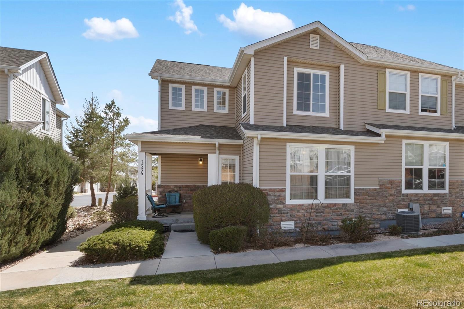 7536  Sandy Springs Point, fountain&nbsp; House Search MLS Picture