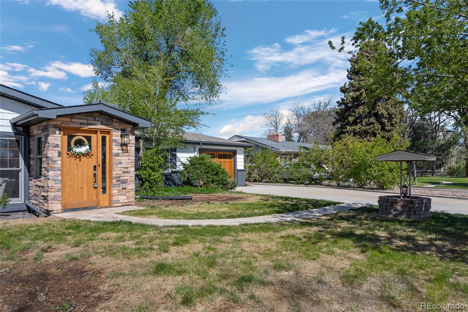 Grand View Estates Parker Home | MLS #: 277113112941  2nd Street, Parker Beds: 4 Baths: 2 Price: $875,000