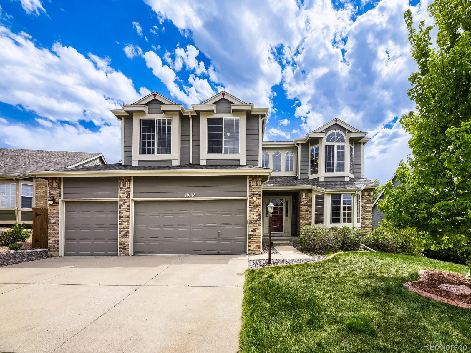 aurora&nbsp; House Search Picture